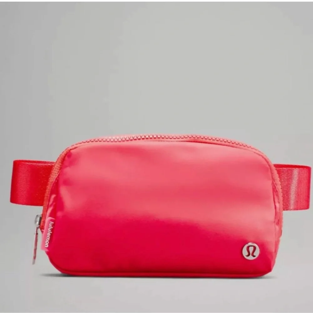 🌹Lululemon Everywhere Adjustable Strap - Picture 3 of 6